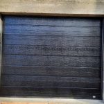 porte de garage noir